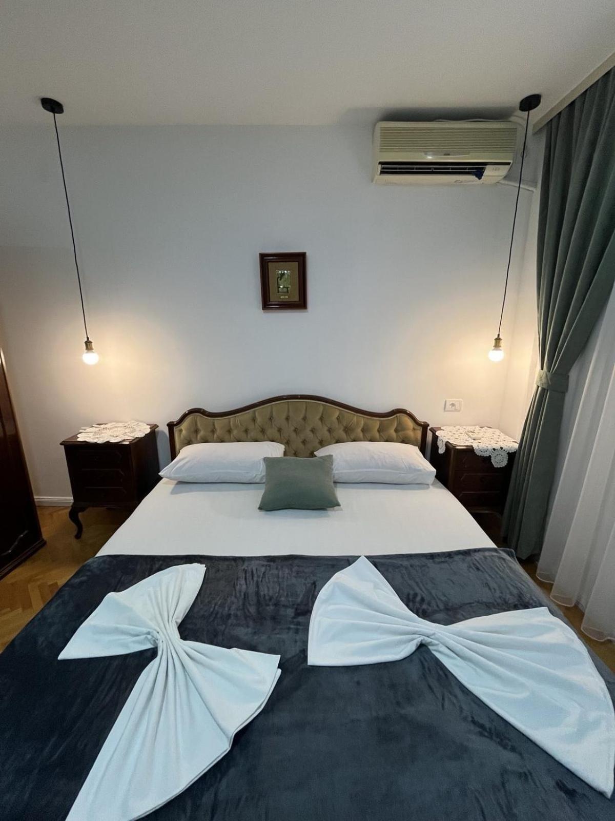 Studio Rooms Moncherie Ulcinj Exterior photo